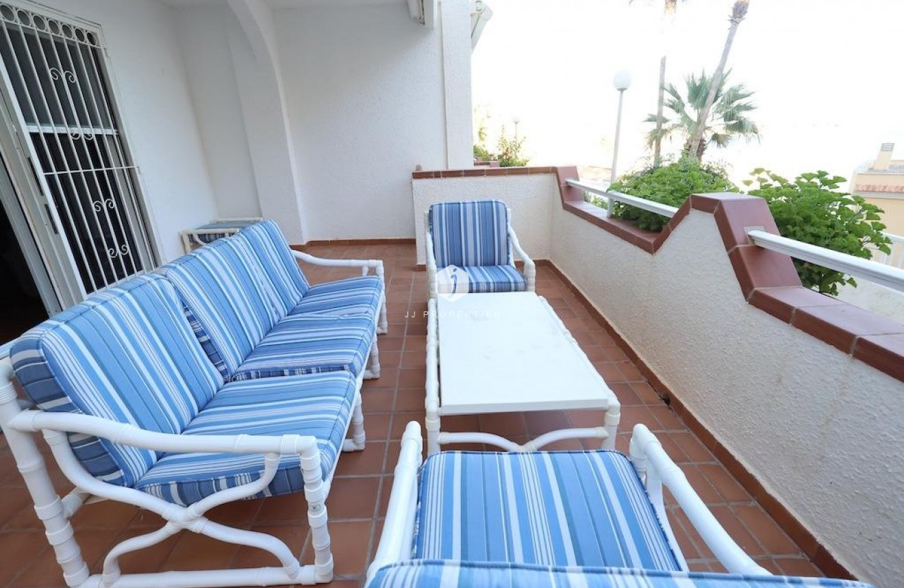 D'occasion - Bungalow -
Orihuela Costa - Costa Blanca
