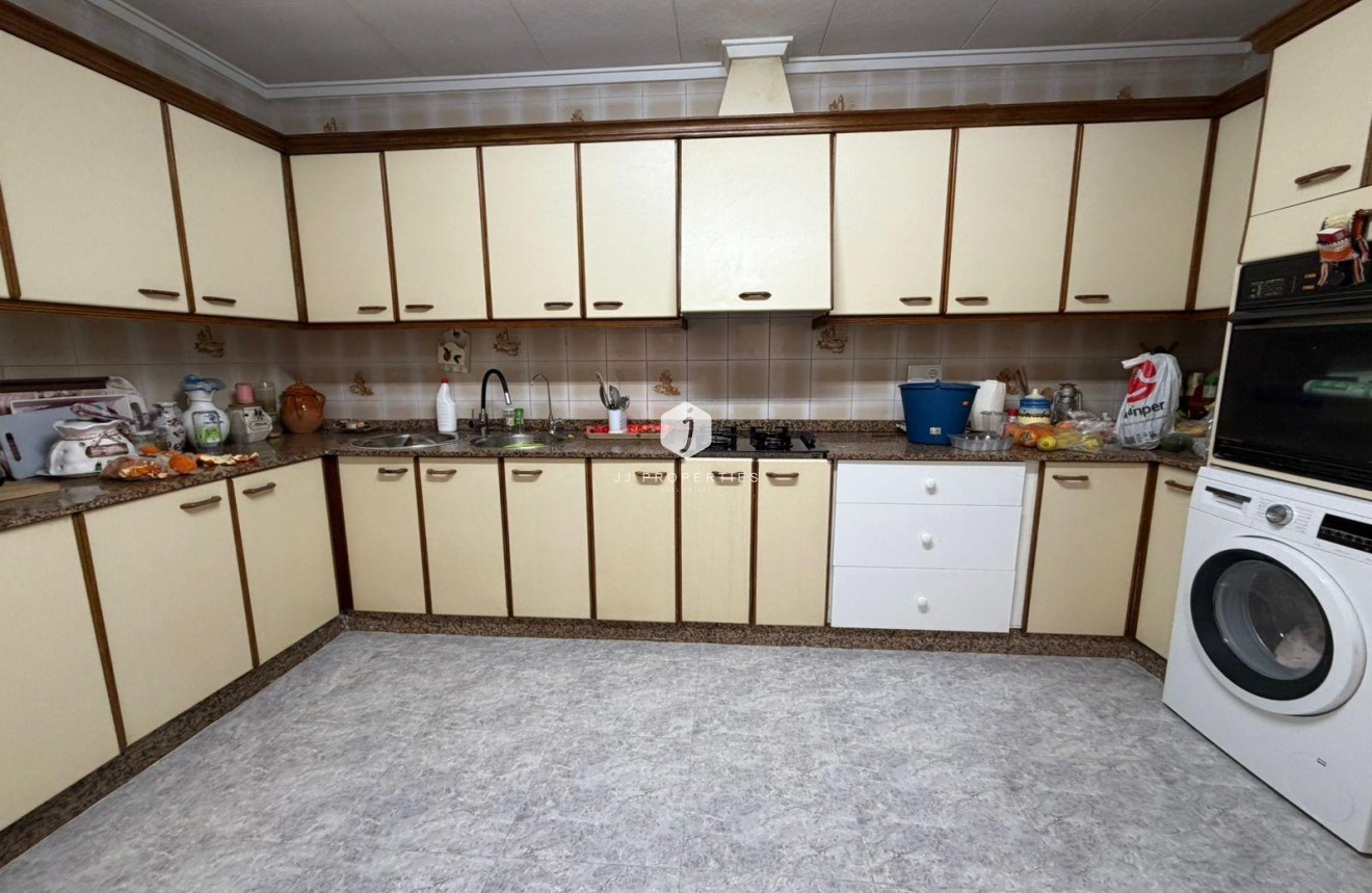 Resale - Apartment / flat -
Torrevieja - Playa del Cura