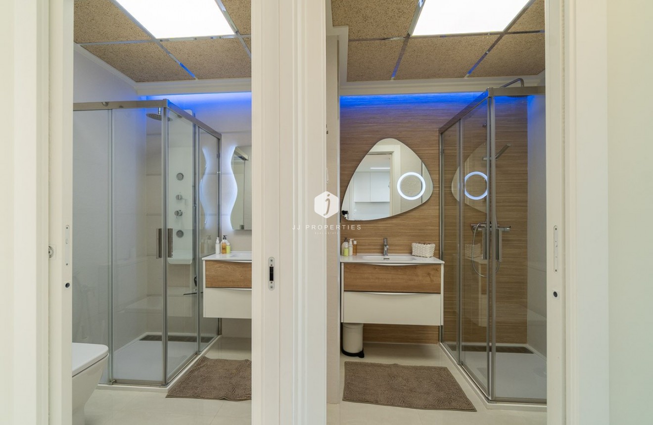 Resale - Apartment / flat -
Orihuela Costa - Costa Blanca