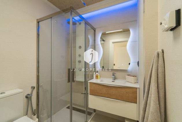 Resale - Apartment / flat -
Orihuela Costa - Costa Blanca