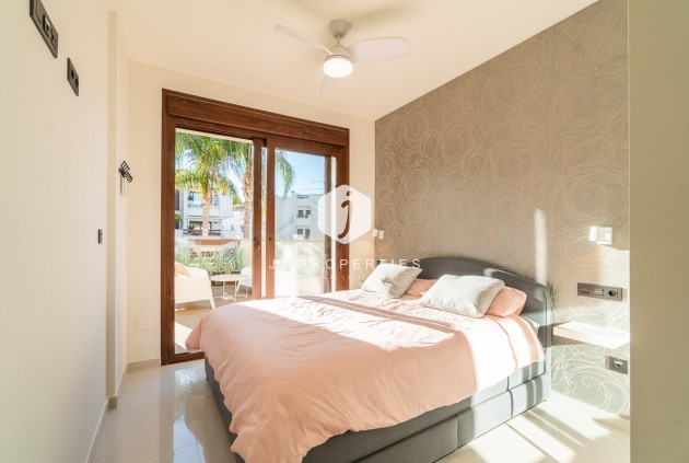 Resale - Apartment / flat -
Orihuela Costa - Costa Blanca