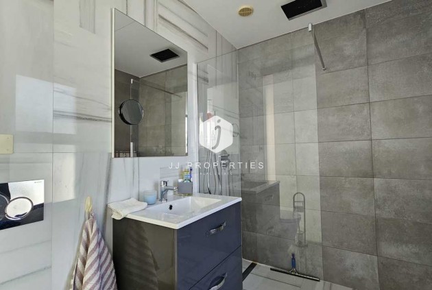 D'occasion - Villa -
Cabo Roig - Costa Blanca