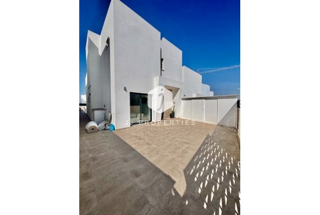 Resale - Villa -
Benijofar - Costa Blanca