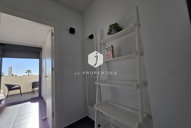 Resale - Villa -
Orihuela Costa - Villamartín