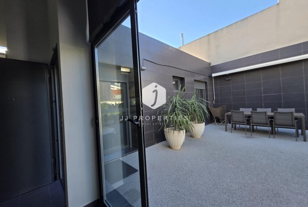 Resale - Villa -
Orihuela Costa - Villamartín