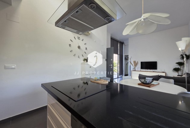 Resale - Villa -
Orihuela Costa - Villamartín