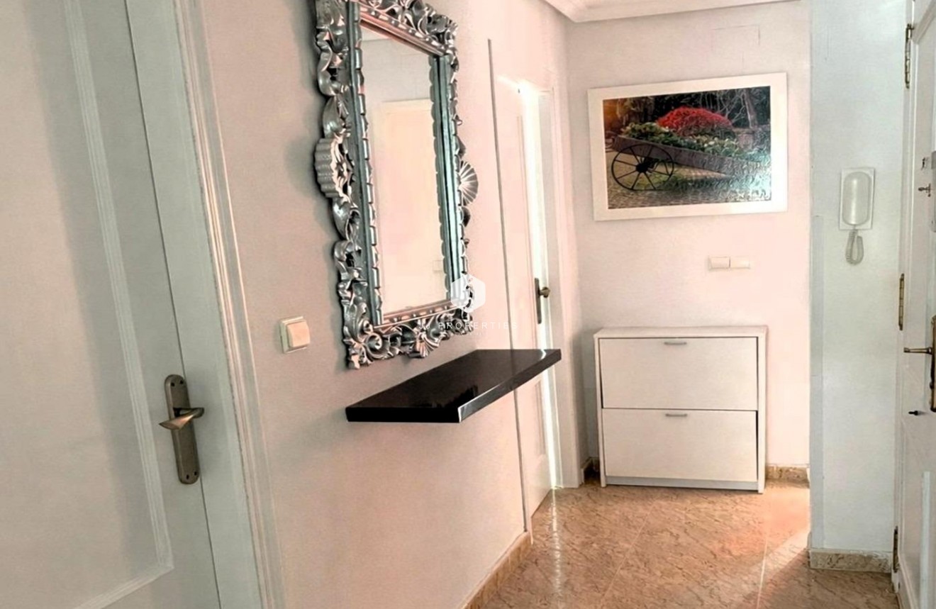 Resale - Penthouse -
Torrevieja - Playa del Cura