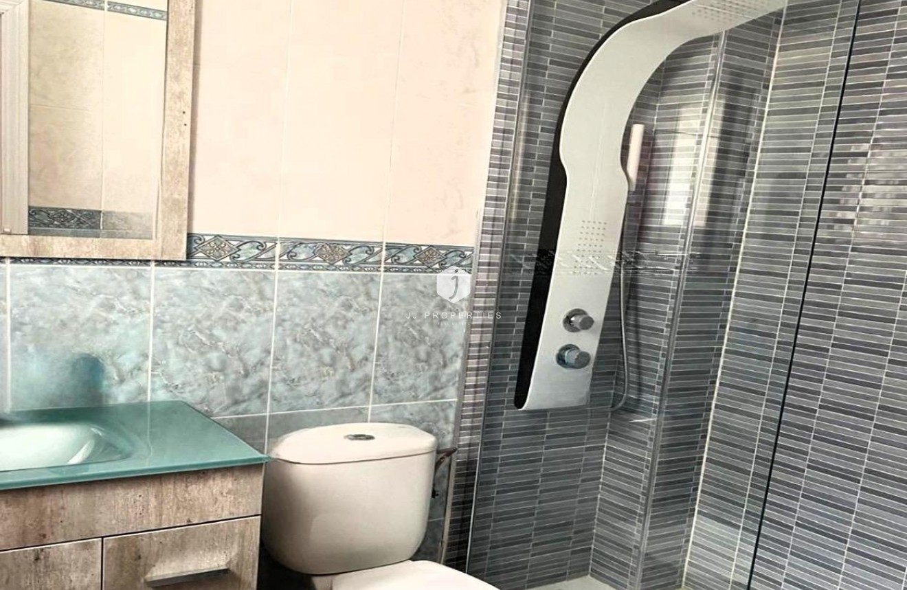 Resale - Penthouse -
Torrevieja - Playa del Cura