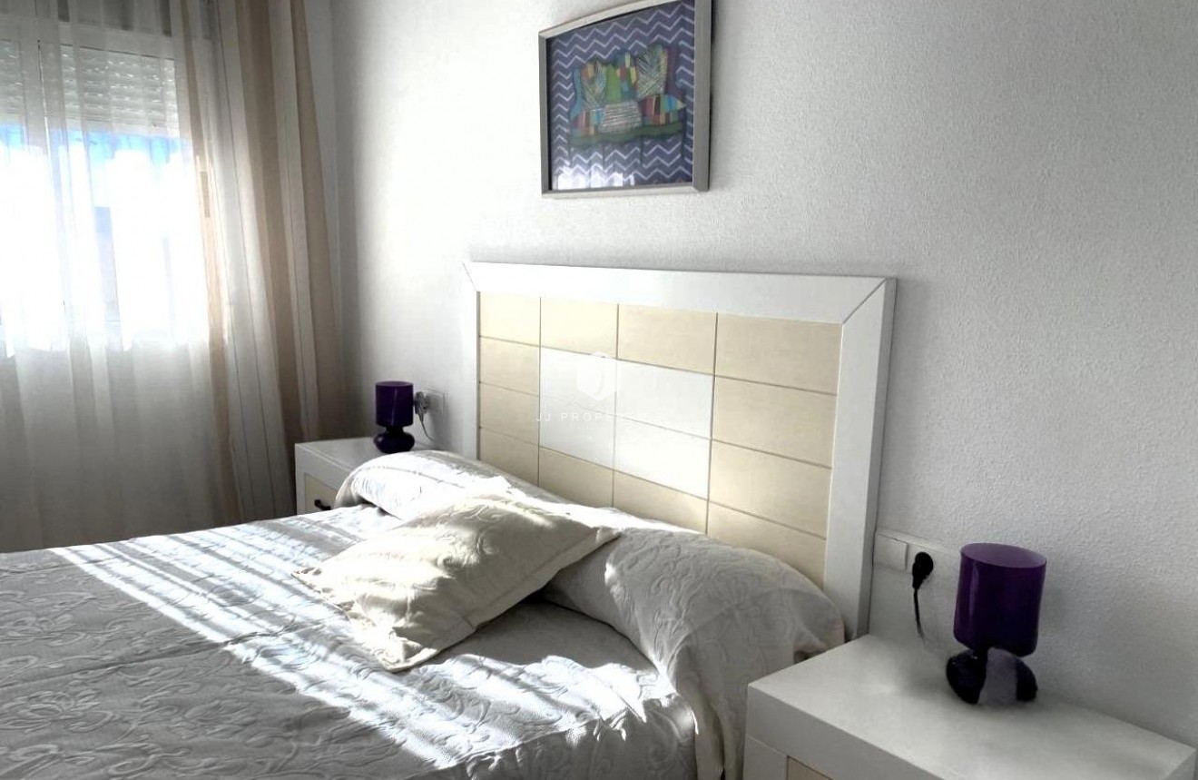 Resale - Penthouse -
Torrevieja - Playa del Cura