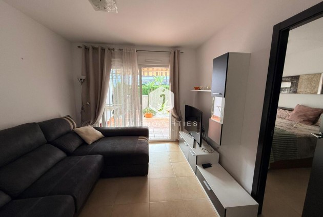 Resale - Apartment / flat -
Orihuela Costa - Villamartín