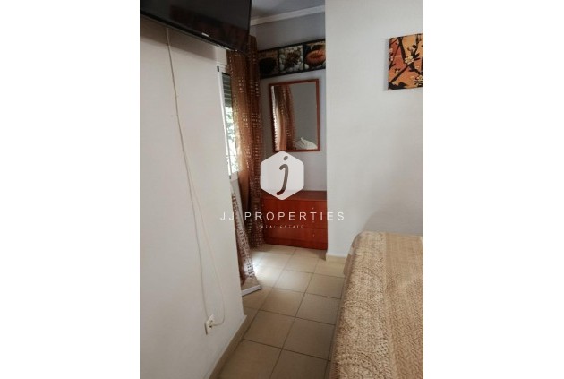 Resale - Apartment / flat -
Torrevieja - Cabo cervera