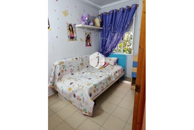 Resale - Apartment / flat -
Torrevieja - Cabo cervera