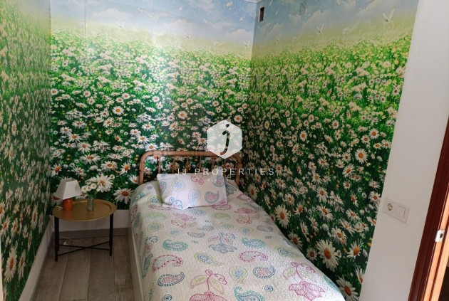 Z drugiej ręki - Mieszkanie w bloku -
Torrevieja