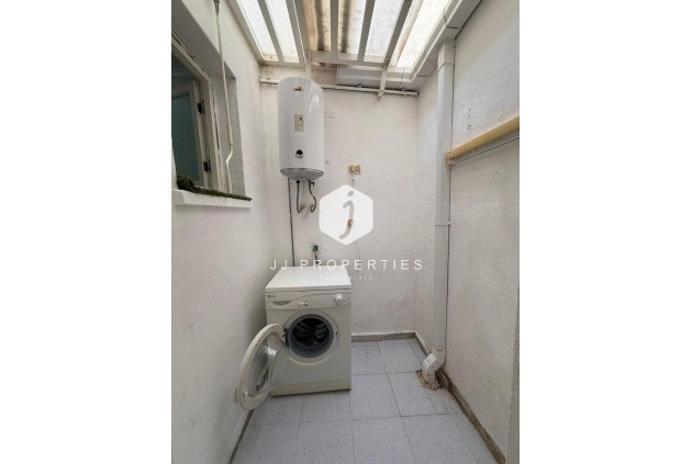 Resale - Chalet -
Torrevieja - La Siesta - El Salado - Torreta