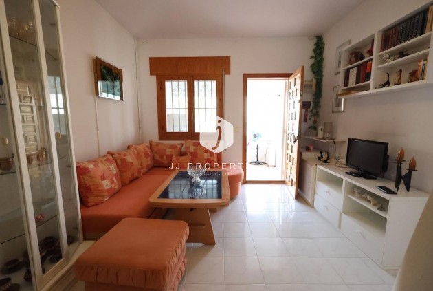 Resale - Chalet -
Orihuela Costa - Costa Blanca
