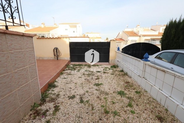 Resale - Chalet -
Orihuela Costa - Costa Blanca