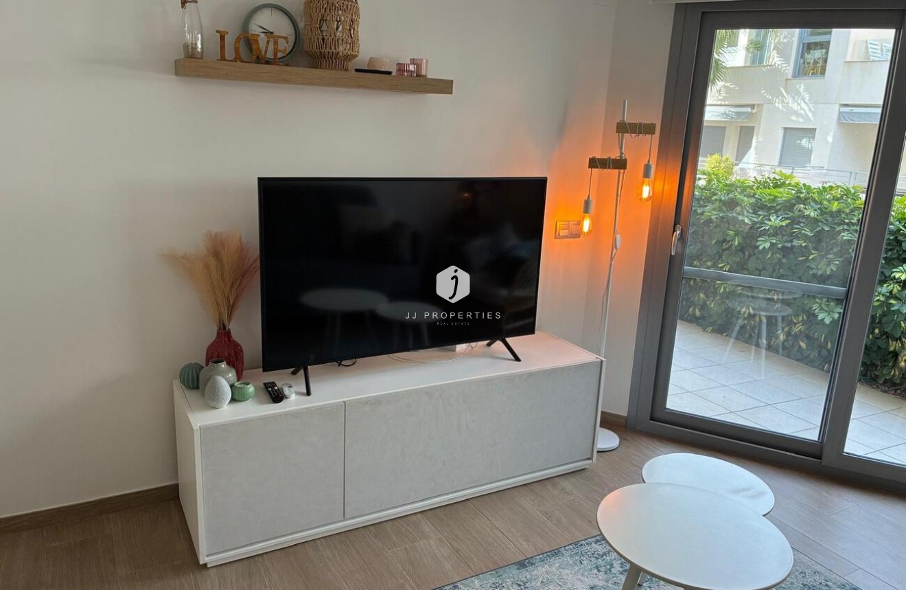 Resale - Apartment / flat -
Torrevieja - Costa Blanca