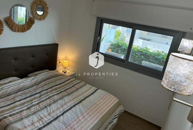 Resale - Apartment / flat -
Torrevieja - Costa Blanca