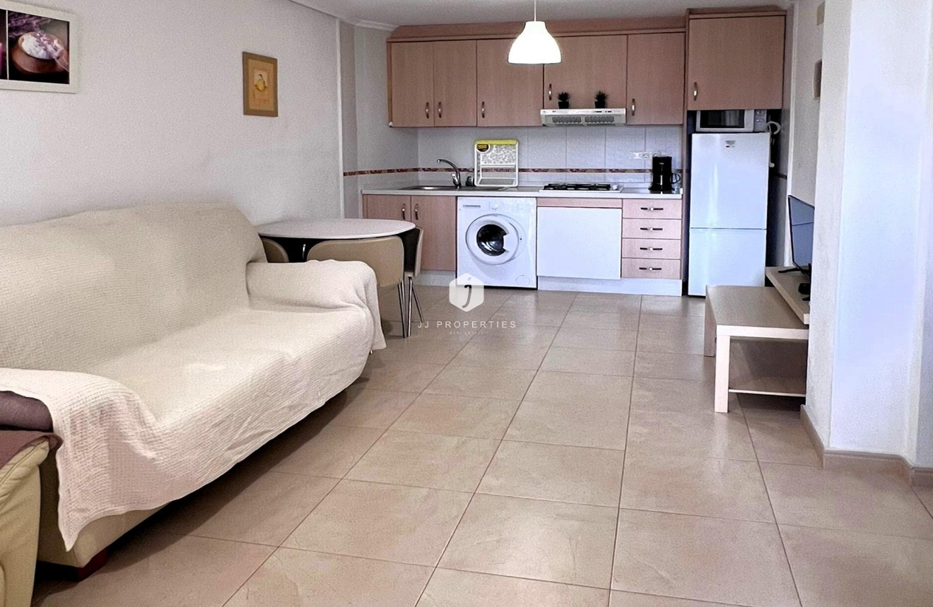 Resale - Apartment / flat -
Torrevieja - Playa de los Locos
