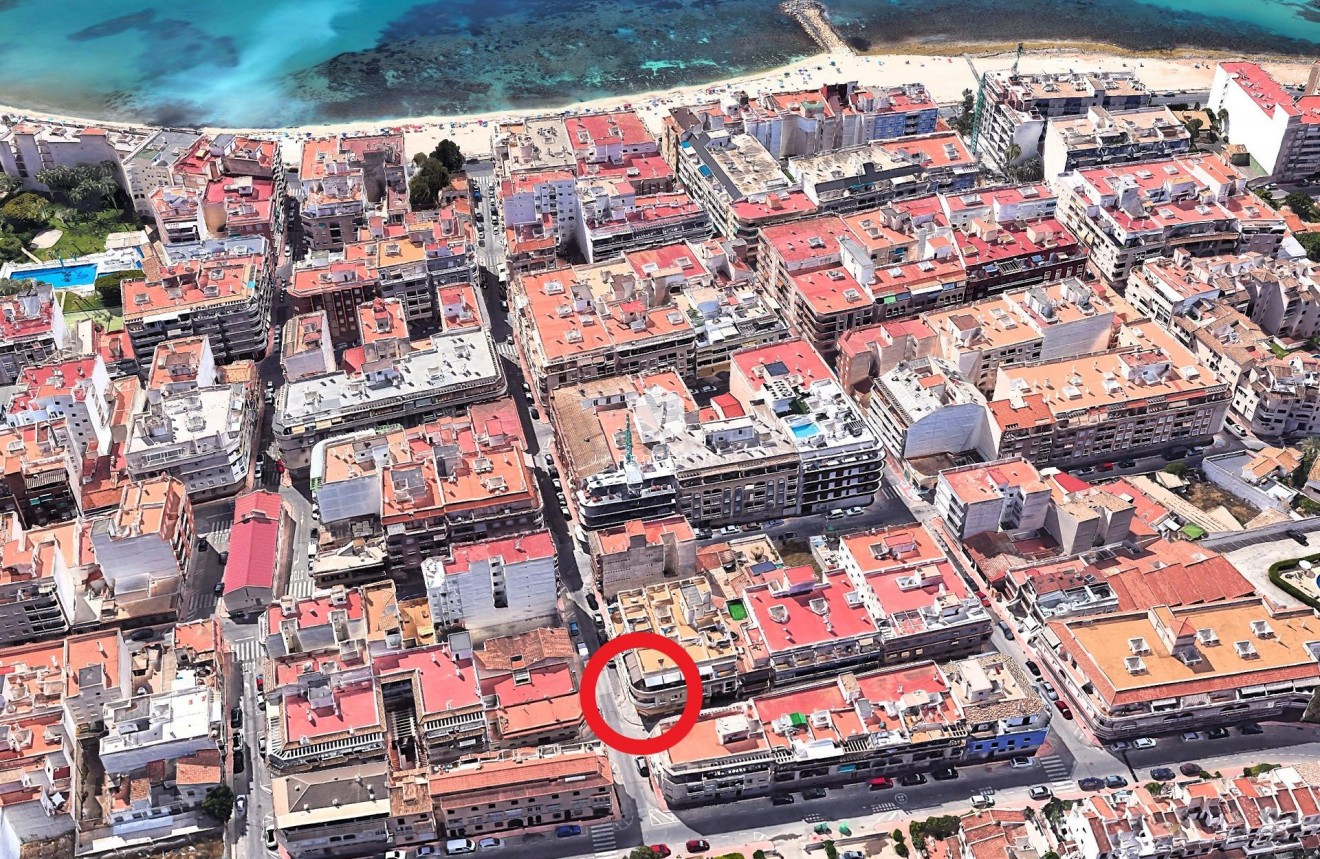 Resale - Apartment / flat -
Torrevieja - Playa de los Locos
