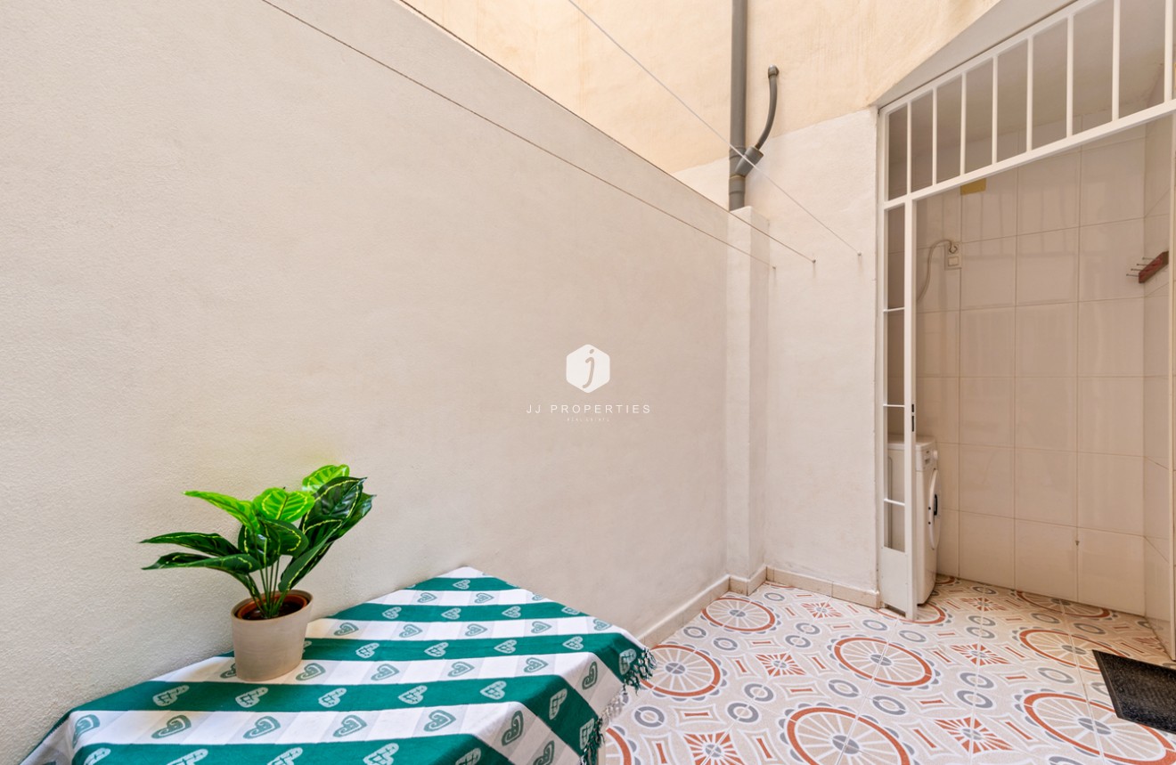 Resale - Apartment / flat -
Torrevieja - PARQUE DE LAS NACIONES