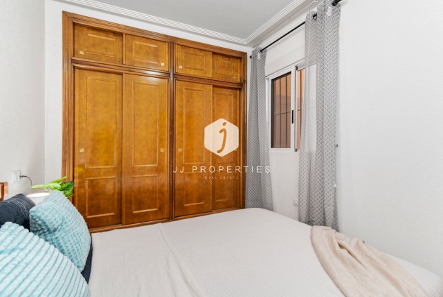 Resale - Apartment / flat -
Torrevieja - PARQUE DE LAS NACIONES