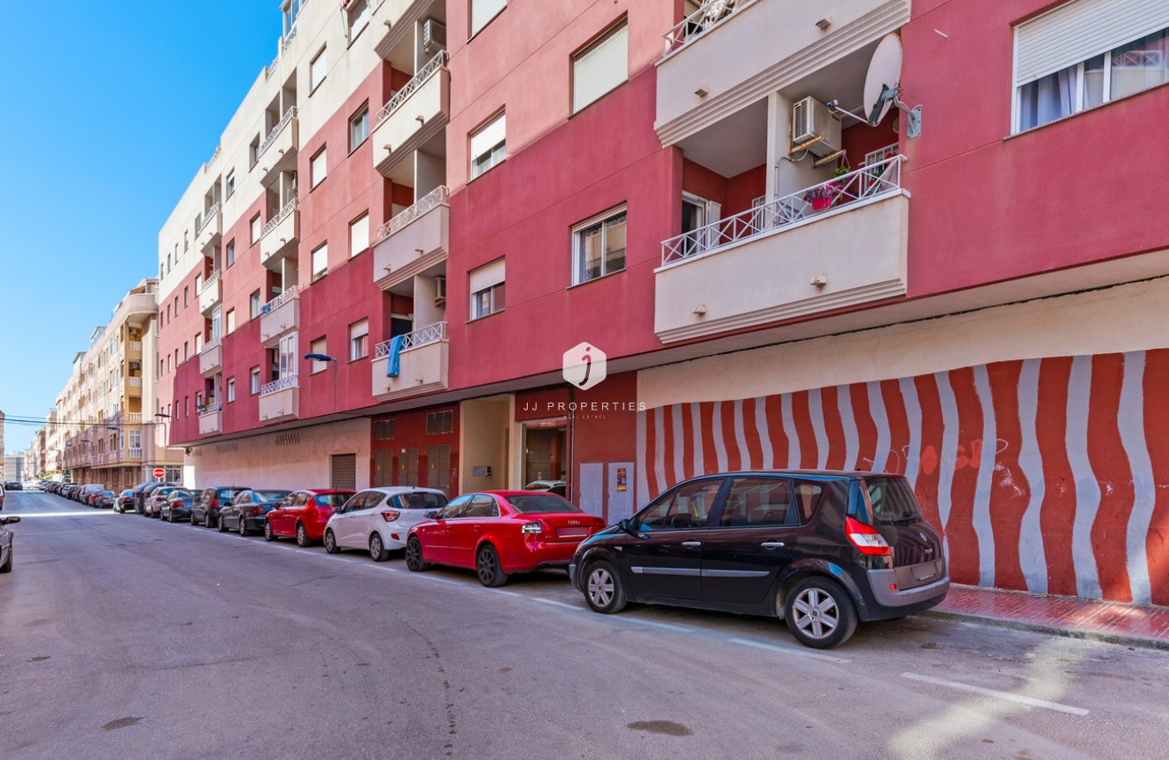 Resale - Apartment / flat -
Torrevieja - PARQUE DE LAS NACIONES