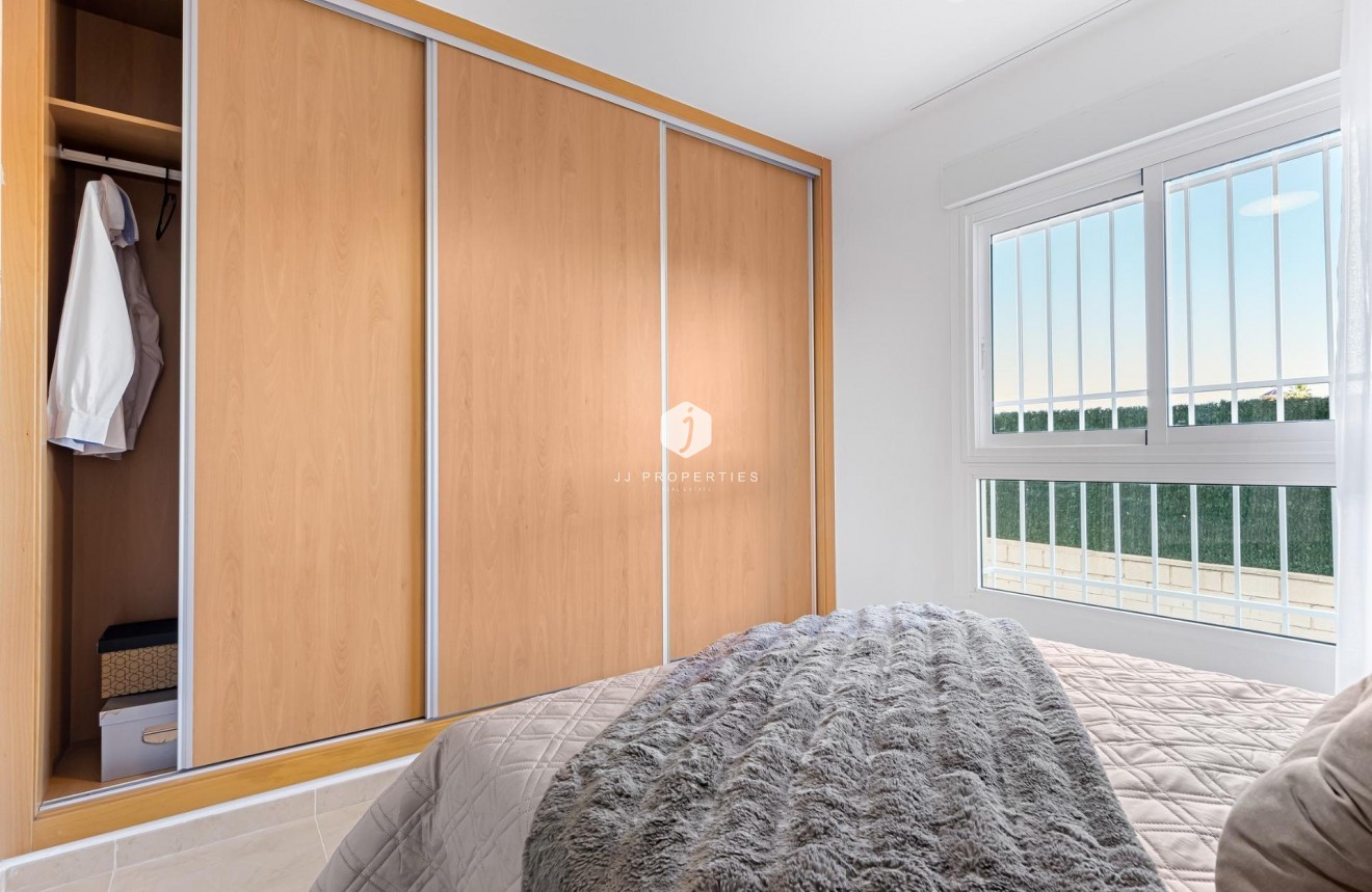 Nouvelle construction - Appartement -
Orihuela Costa - Lomas de Cabo Roig