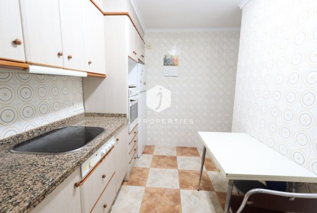 Resale - Apartment / flat -
Torrevieja - Costa Blanca