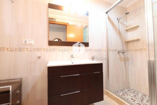 Resale - Apartment / flat -
Torrevieja - Costa Blanca