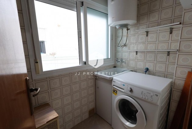 Resale - Apartment / flat -
Torrevieja - Costa Blanca