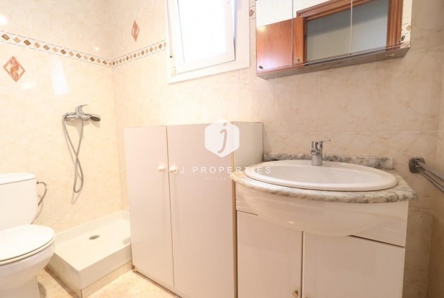 Resale - Apartment / flat -
Torrevieja - Costa Blanca