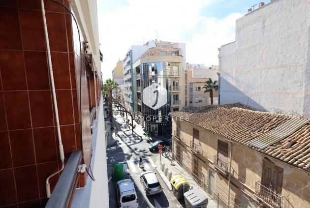 Resale - Apartment / flat -
Torrevieja - Costa Blanca