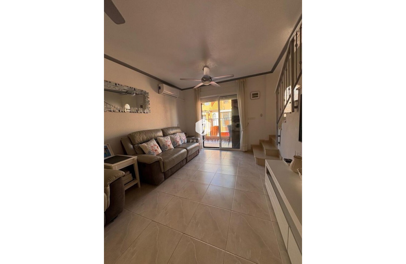 Resale - Penthouse -
Playa Flamenca - Costa Blanca