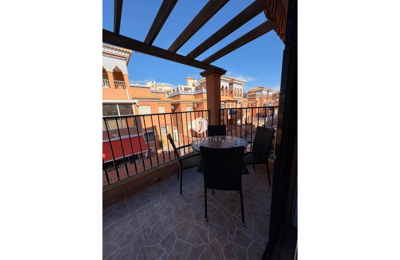 Resale - Penthouse -
Playa Flamenca - Costa Blanca