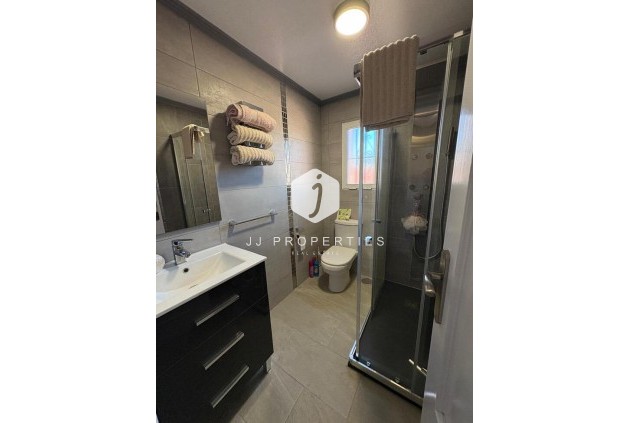 Resale - Penthouse -
Playa Flamenca - Costa Blanca