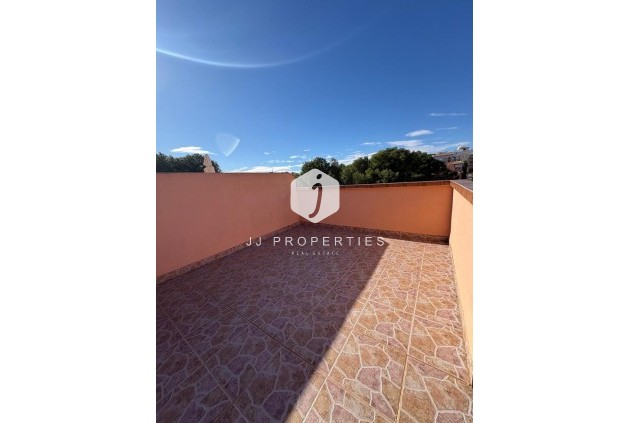 Resale - Penthouse -
Playa Flamenca - Costa Blanca