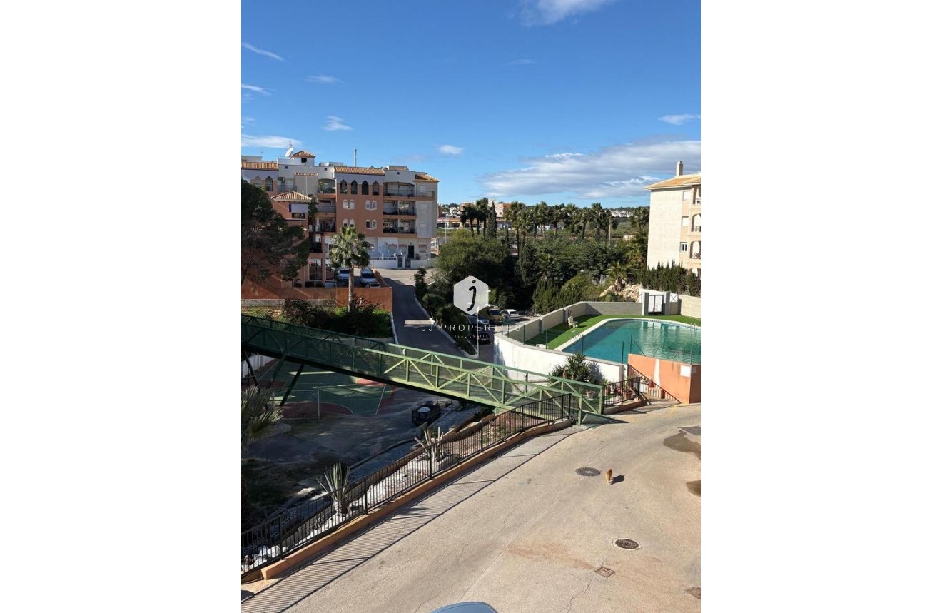 Resale - Penthouse -
Playa Flamenca - Costa Blanca