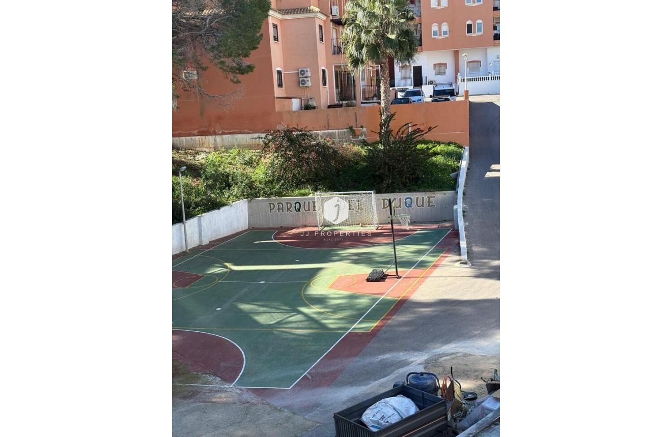 Resale - Penthouse -
Playa Flamenca - Costa Blanca