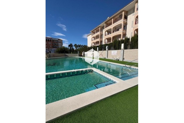 Resale - Penthouse -
Playa Flamenca - Costa Blanca