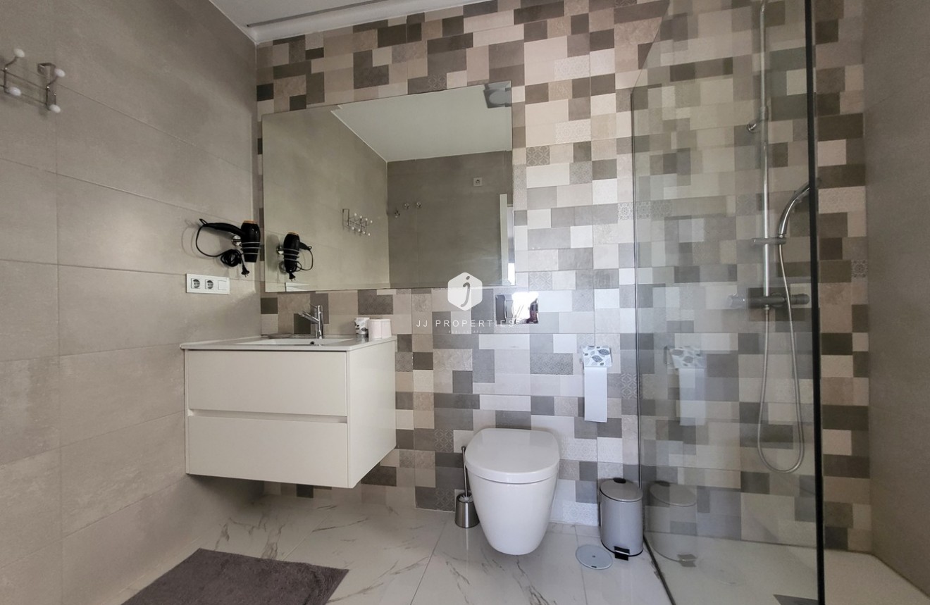 Resale - Villa -
Orihuela Costa - Costa Blanca