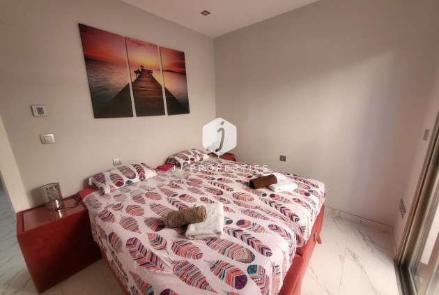 Resale - Villa -
Orihuela Costa - Costa Blanca