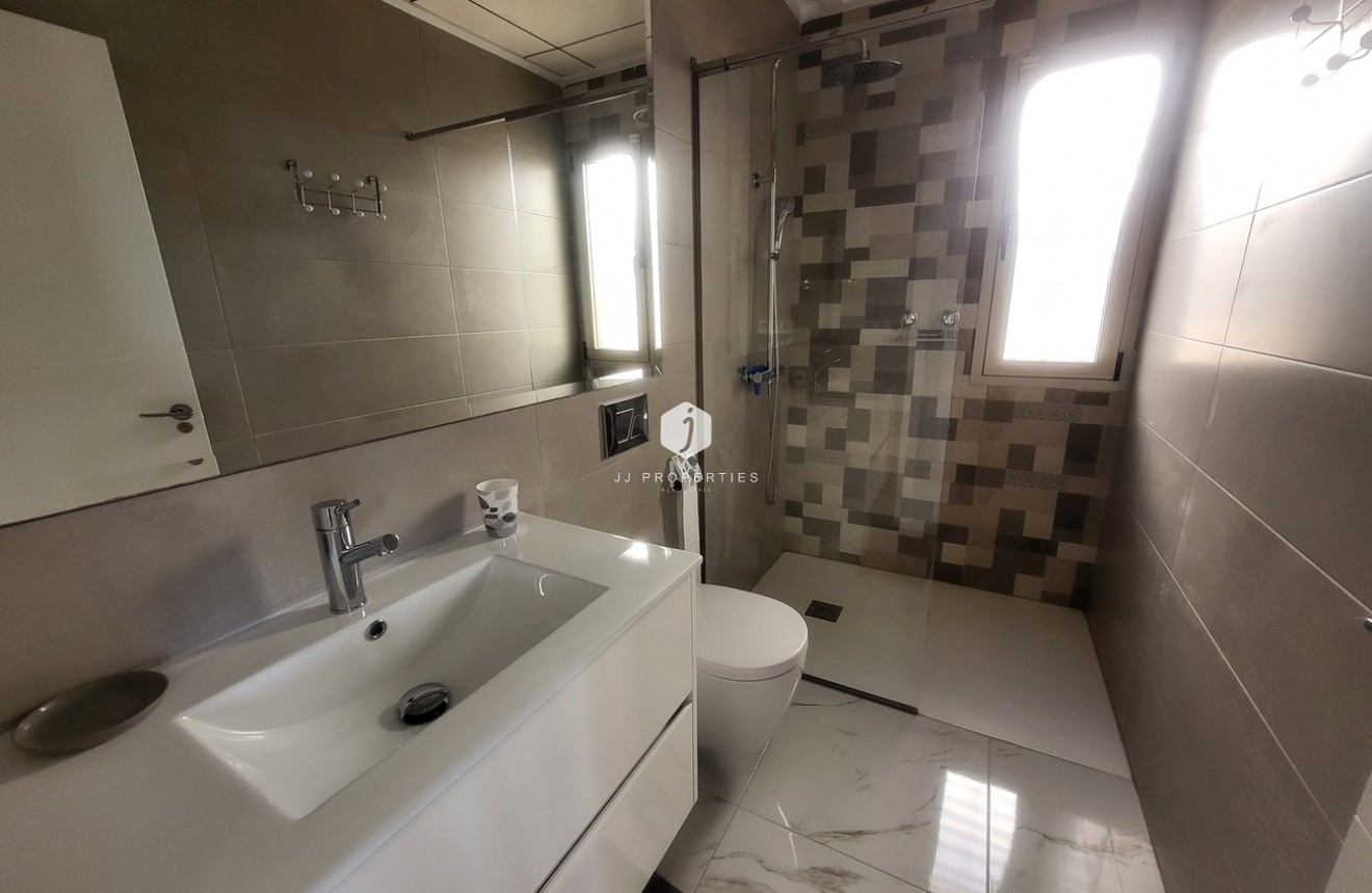 Resale - Villa -
Orihuela Costa - Costa Blanca