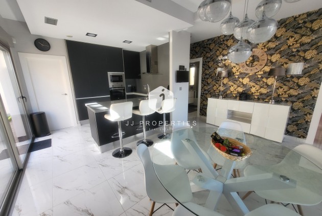 Resale - Villa -
Orihuela Costa - Costa Blanca