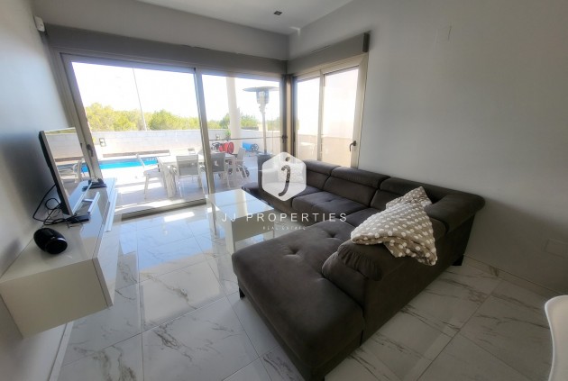 Resale - Villa -
Orihuela Costa - Costa Blanca