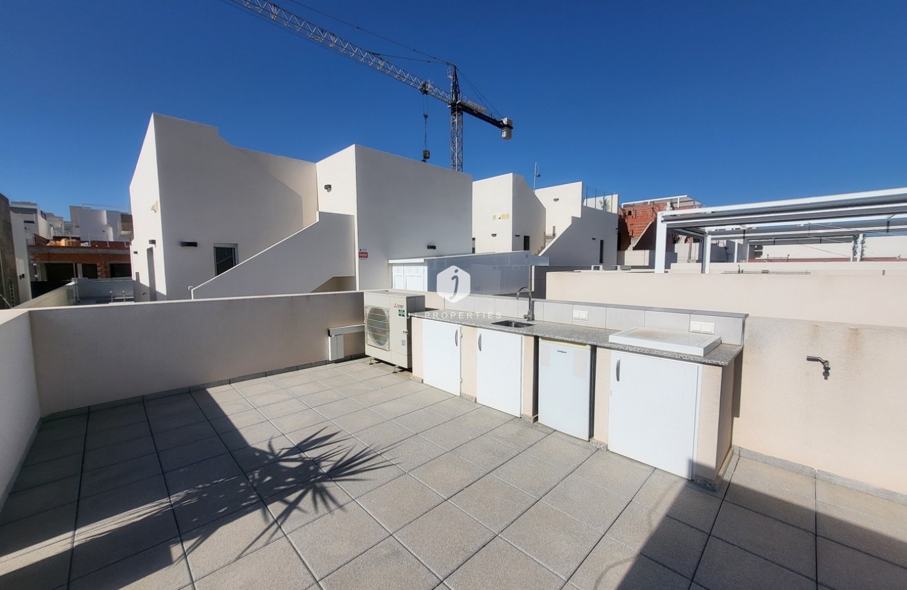 Resale - Villa -
Orihuela Costa - Costa Blanca