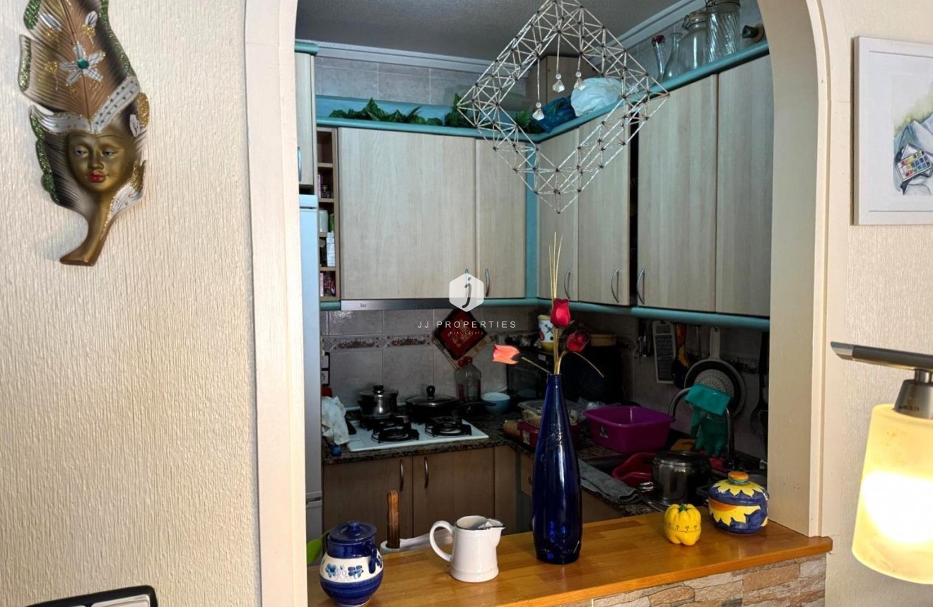 Resale - Apartment / flat -
Torrevieja - Playa del Cura