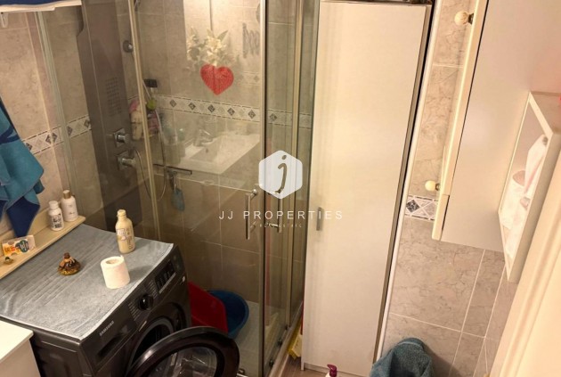 Resale - Apartment / flat -
Torrevieja - Playa del Cura