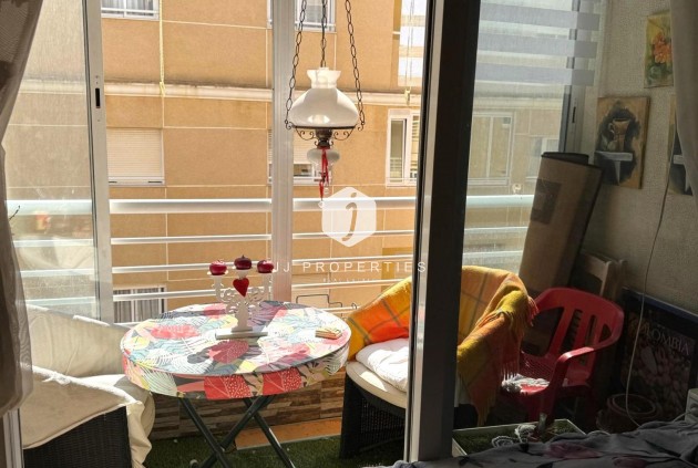 Resale - Apartment / flat -
Torrevieja - Playa del Cura