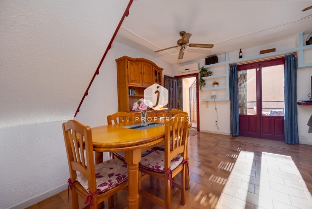 Resale - Bungalow -
Torrevieja - La Mata